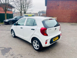
                                                                                        Voiture
                                                                                         KIA Picanto 1.0 1 Hatchback 5dr Petrol Manual Euro 6 (66 bhp) MOT 2/27 FSH 11K 1 OWNER ULEZ