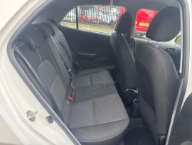 
                                                                                        Voiture
                                                                                         KIA Picanto 1.0 1 Hatchback 5dr Petrol Manual Euro 6 (66 bhp) MOT 2/27 FSH 11K 1 OWNER ULEZ