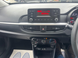 
                                                                                        Voiture
                                                                                         KIA Picanto 1.0 1 Hatchback 5dr Petrol Manual Euro 6 (66 bhp) MOT 2/27 FSH 11K 1 OWNER ULEZ