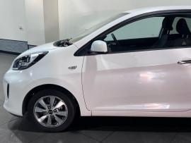 Voiture
                                                                                KIA Picanto 1.0 SR7 Hatchback 3dr Petrol Manual Euro 6 (65 bhp)