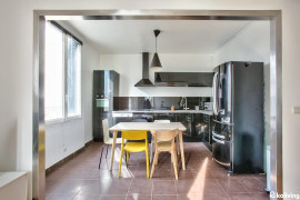 Location
Koliving