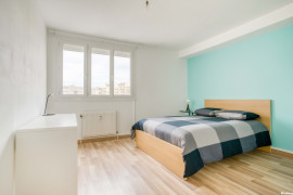 Location
Koliving