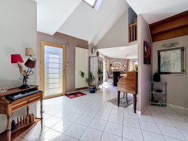 
                                                                                        Vente
                                                                                         La BARRE de SEMILLY Maison avec vie de plain pied et jardin 