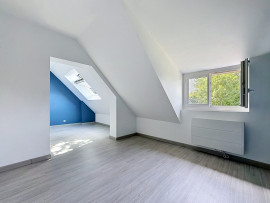 
                                                                                        Vente
                                                                                         La Barre de Semily maison familiale 140M2
