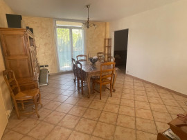 
                                                                                        Vente
                                                                                         La FAUVIERE