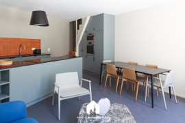 
                                                                                        Location
                                                                                         La Petite Madeleine