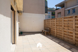 
                                                                                        Location
                                                                                         LAFOREST- LAM