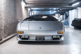 
                                                                                        Voiture
                                                                                         Lamborghini Diablo VT (4x4) V12 5.7 492