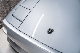 
                                                                                        Voiture
                                                                                         Lamborghini Diablo VT (4x4) V12 5.7 492