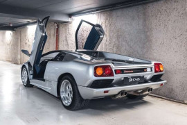 
                                                                                        Voiture
                                                                                         Lamborghini Diablo VT (4x4) V12 5.7 492