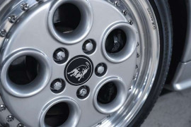 
                                                                                        Voiture
                                                                                         Lamborghini Diablo VT (4x4) V12 5.7 492