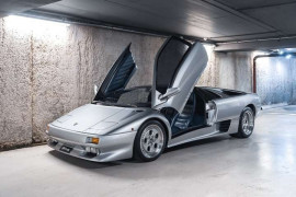 
                                                                                        Voiture
                                                                                         Lamborghini Diablo VT (4x4) V12 5.7 492