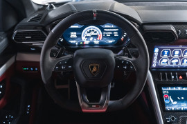 
                                                                                        Voiture
                                                                                         Lamborghini Urus