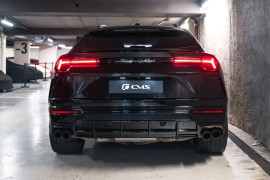 
                                                                                        Voiture
                                                                                         Lamborghini Urus