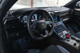 
                                                                                        Voiture
                                                                                         Lamborghini Urus Performante 60th Anniversary