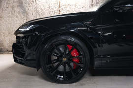 
                                                                                        Voiture
                                                                                         Lamborghini Urus Urus 4.0 V8 650 ch BVA8