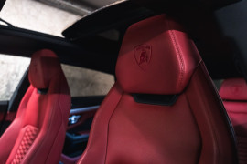 
                                                                                        Voiture
                                                                                         Lamborghini Urus Urus 4.0 V8 650 ch BVA8