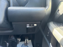 
                                                                                        Voiture
                                                                                         Land Rover Defender 3.0 P400 MHEV X SUV 5dr Petrol Auto 4WD Euro 6 (s/s) (400 ps)