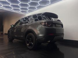 
                                                                                        Voiture
                                                                                         Land Rover Discovery Sport 2.0 TD4 HSE 4WD Euro 6 (s/s) 5dr (5 Seat)