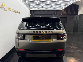 
                                                                                        Voiture
                                                                                         Land Rover Discovery Sport 2.0 TD4 HSE Black Auto 4WD Euro 6 (s/s) 5dr