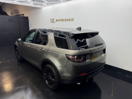
                                                                                        Voiture
                                                                                         Land Rover Discovery Sport 2.0 TD4 HSE Black Auto 4WD Euro 6 (s/s) 5dr