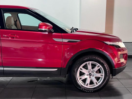 Voiture
Land Rover Range Rover Evoque 2.2 SD4 Pure Tech SUV 5dr Diesel Auto 4WD Euro 5 (s/s) (190 ps)