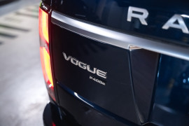 
                                                                                        Voiture
                                                                                         Land Rover Range Rover (IV.II) P400E