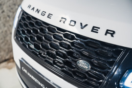 
                                                                                        Voiture
                                                                                         Land Rover Range Rover LWB Supercharged Autobio