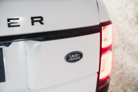 
                                                                                        Voiture
                                                                                         Land Rover Range Rover LWB Supercharged Autobio
