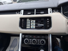 
                                                                                        Voiture
                                                                                         Land Rover Range Rover Sport 3.0 SD V6 HSE SUV 5dr Diesel Auto 4WD Euro 5 (s/s) (292 ps) MOT 9/26 FSH ULEZ 112K ONLY