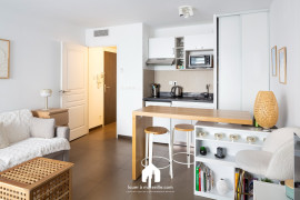 
                                                                                        Location
                                                                                         Le Catalan