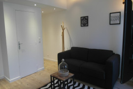 
                                                                                        Location
                                                                                         Le Kilimandjaro