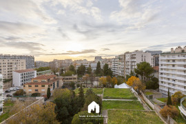 
                                                                                        Location
                                                                                         Le Michelet