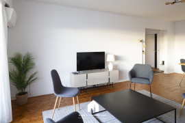 
                                                                                        Location
                                                                                         Le Michelet