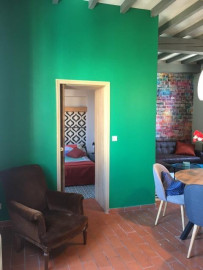 
                                                                                        Location
                                                                                         Le Mondrian et sa déco atypique