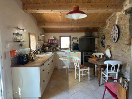Vente
Le Thoronet - Maison en pierre avec piscine