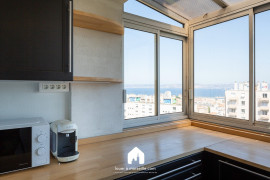 
                                                                                        Location
                                                                                         Les Horizons Clairs