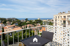 
                                                                                        Location
                                                                                         Les Horizons Clairs