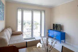 
                                                                                        Location
                                                                                         Les Horizons Clairs