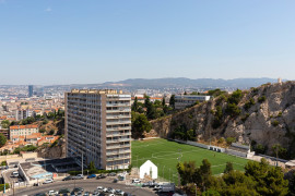 
                                                                                        Location
                                                                                         Les Horizons Clairs