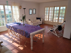 Vente
Les Issambres – Villa 9 pièces 187m2 avec piscine