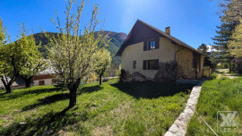 
                                                                                        Vente
                                                                                         Les Vigneaux - Maison T5 dans écrin naturel