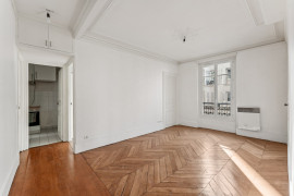 
                                                                                        Vente
                                                                                         Levallois - 34 Rivay