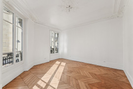 
                                                                                        Vente
                                                                                         Levallois - 34 Rivay