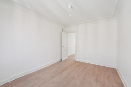 
                                                                                        Vente
                                                                                         Levallois - 34 Rivay