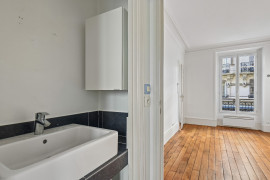 
                                                                                        Vente
                                                                                         Levallois - 34 Rivay