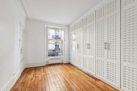 
                                                                                        Vente
                                                                                         Levallois - 34 Rivay