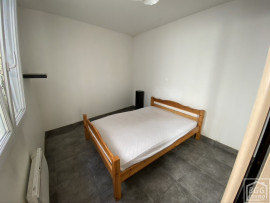 Location
Lille Appartement de type F2 avec cour