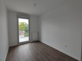 
                                                                                        Location
                                                                                         Livry à louer 3 pièces avec balcon et parking double