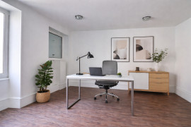 
                                                                                        Vente
                                                                                         Local commercial 3 pièces